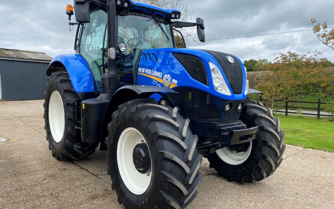 New Holland T7.210