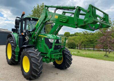 John Deere 6120M & Loader