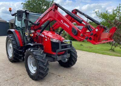 Massey Ferguson 5711 & Loader