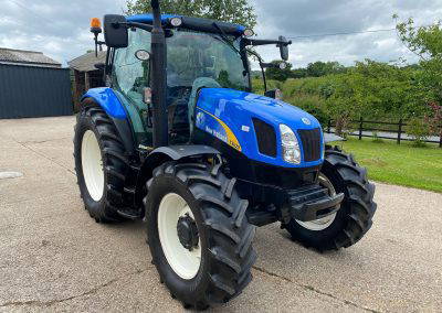 New Holland T6020 Elite