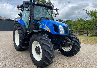New Holland T6020