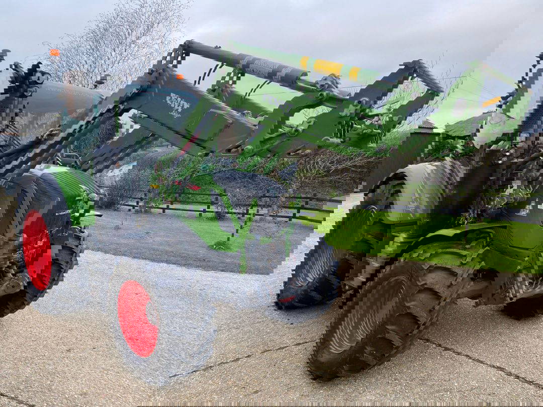 Fendt 312 Vario & Loader