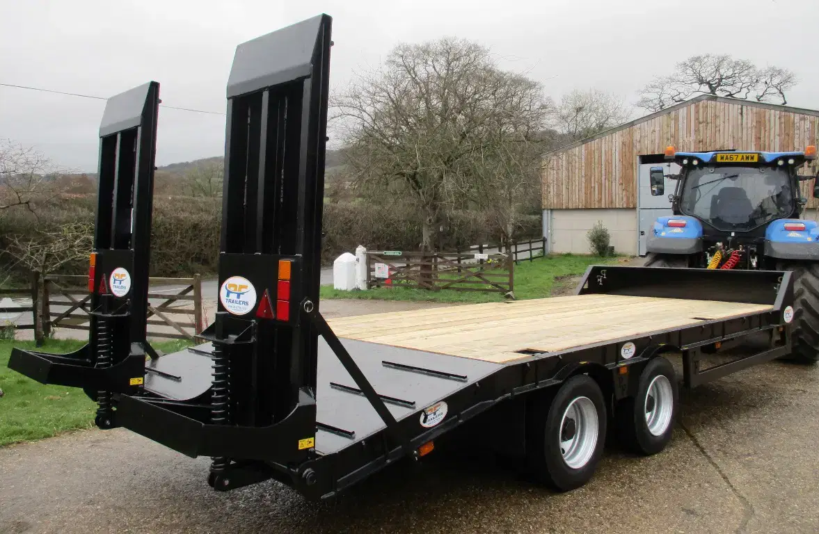 TA Agri New & Used Agricultural Machinery PF Trailers