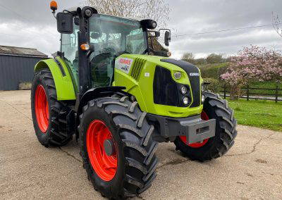 Claas Arion 430