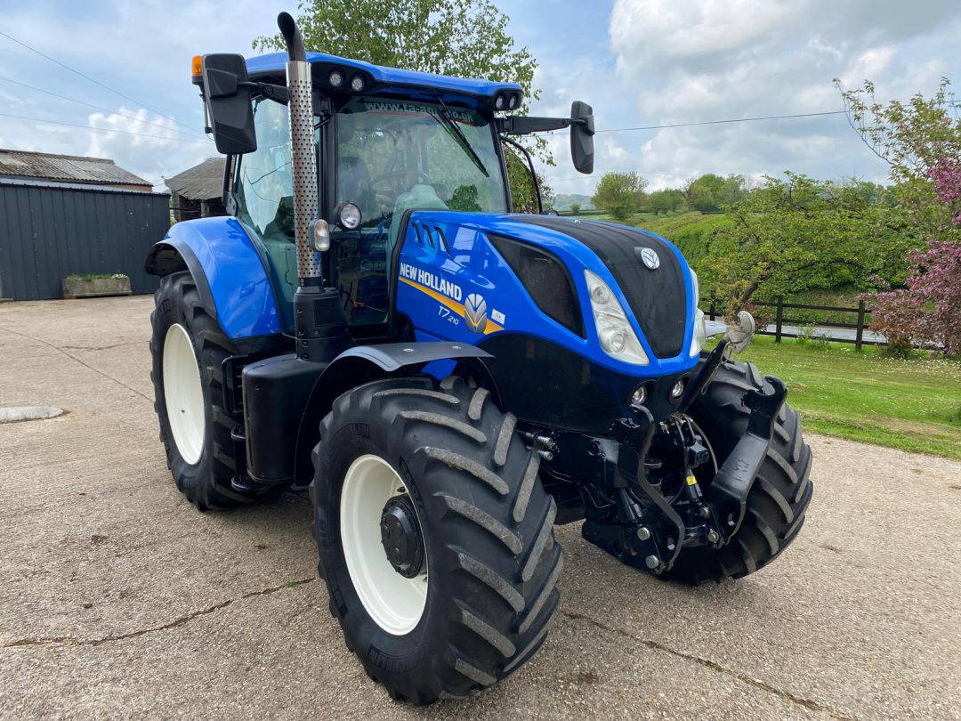 New Holland T7.210 PCSW
