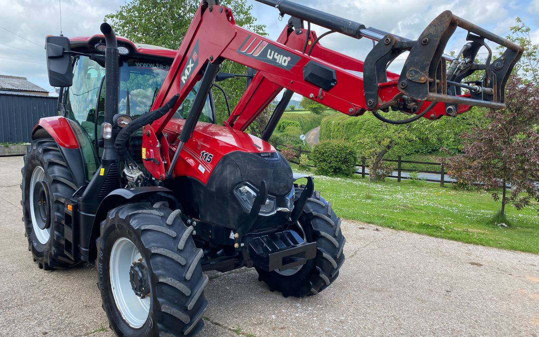Case IH Maxxum 115 & Loader