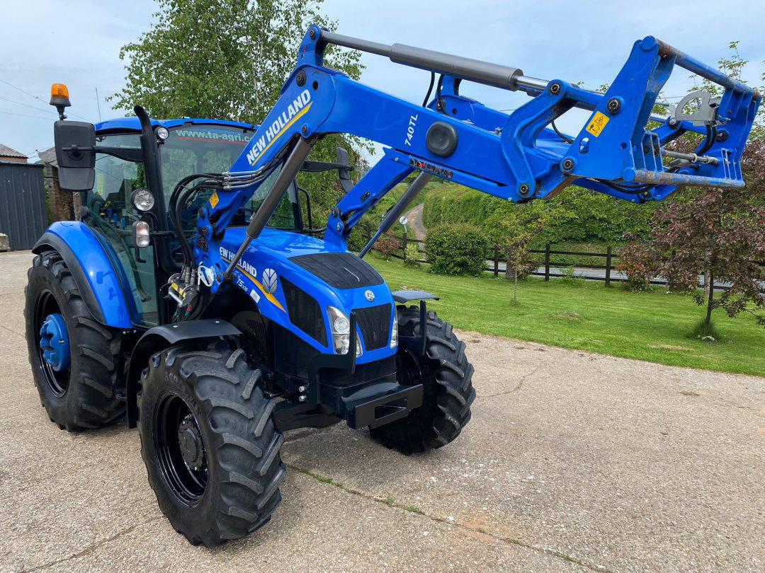 New Holland T5.105 & Loader