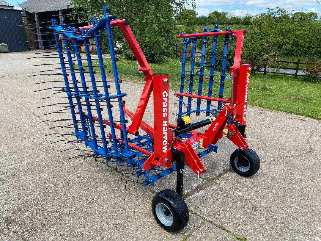 Opico Hyd Grass Harrows